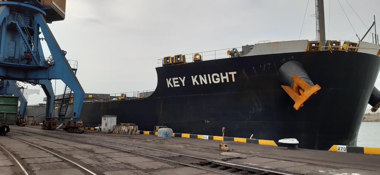 Підготовка до зими: ДТЕК привіз четверте судно з вугіллям із Колумбії