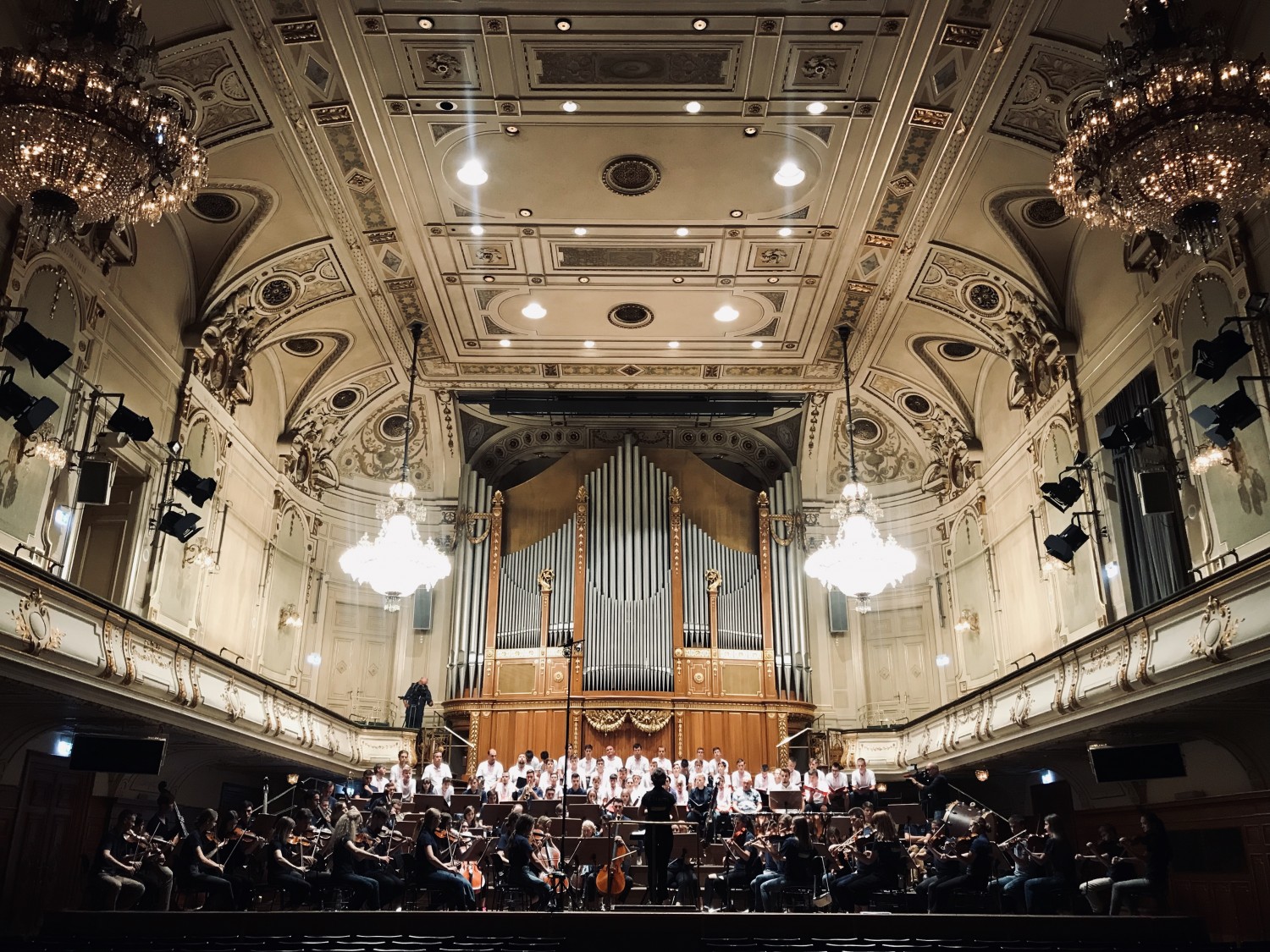 Молодіжний симфонічний оркестр України в Австрії