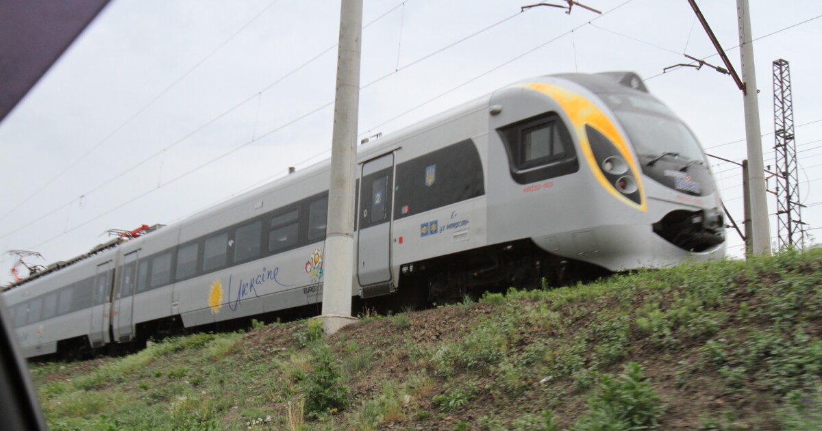 Україна планує купівлю 39 корейських поїздів
