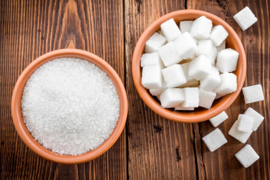 Сахзаводы произвели 514 тыс тонн сахара из свеклы урожая 2020