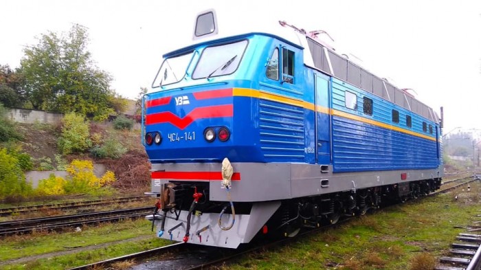 Запорожский электровозоремонтный завод отремонтирует еще 32 локомотива до конца года