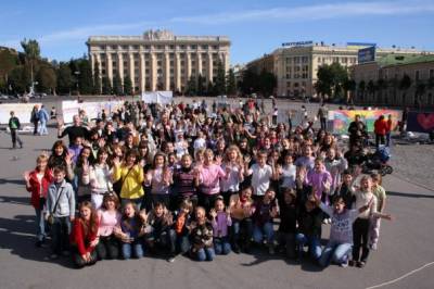 Увеличить: Харьков открыл двери в Доброту (ФОТО)