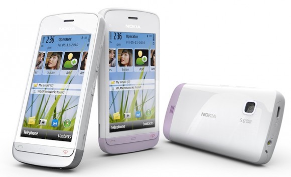 Смартфон Nokia C5-03 представлен в новых цветах