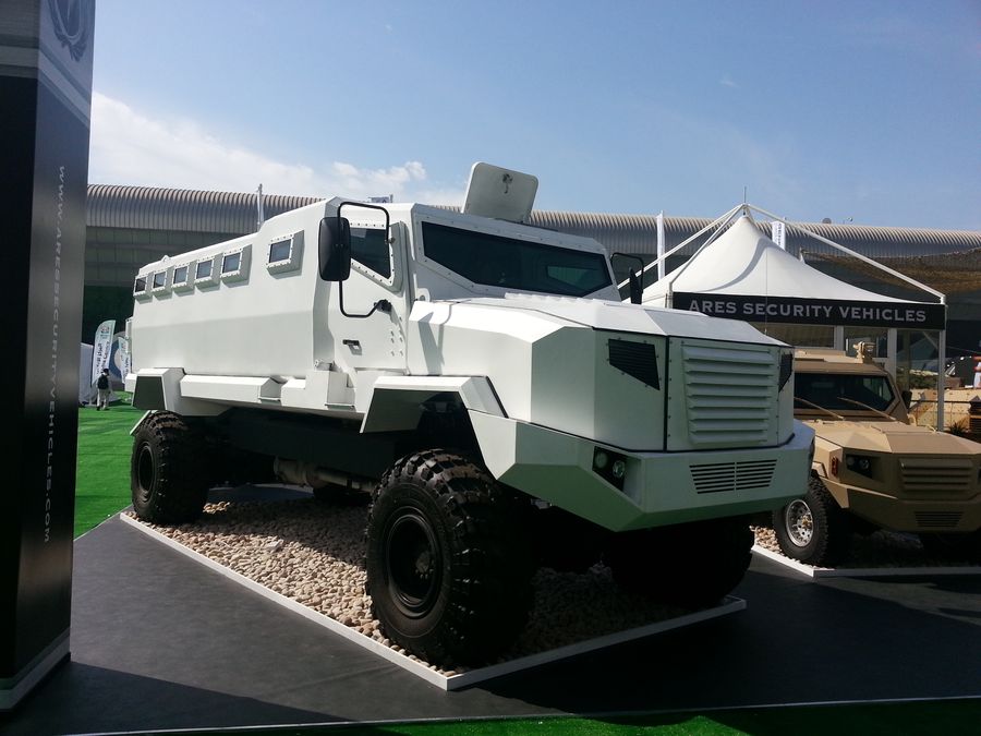 Состоялась презентация нового бронетранспортера KRAZ-ASV/APC/2013 на выставке IDEX-2013