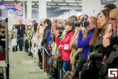 Увеличить: 2-4 апреля в Днепропетровске состоится Фестиваль индустрии красоты "Зеркало моды- Днепропетровск- 2015"