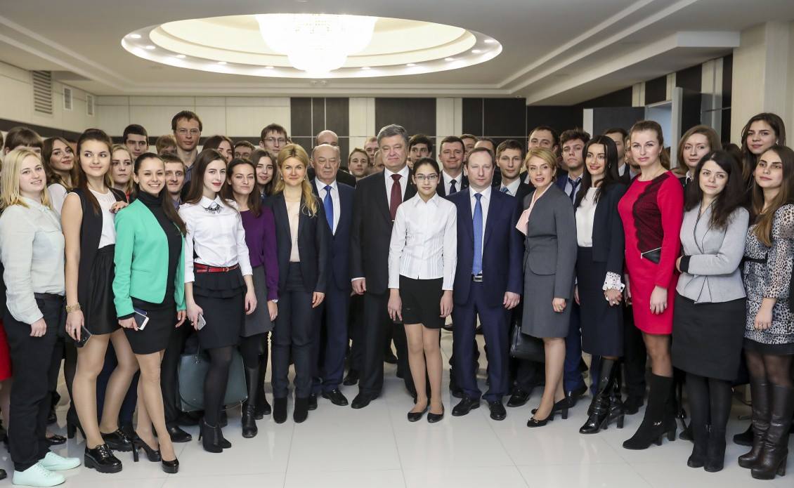 Молоді вчені ХПІ взяли участь у зустрічі з Президентом України