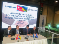 Компанія ASELSAN та ДП «АНТОНОВ» підписали «Меморандум про взаєморозуміння» на виставці IDEF’17 в Стамбулі, Туреччина