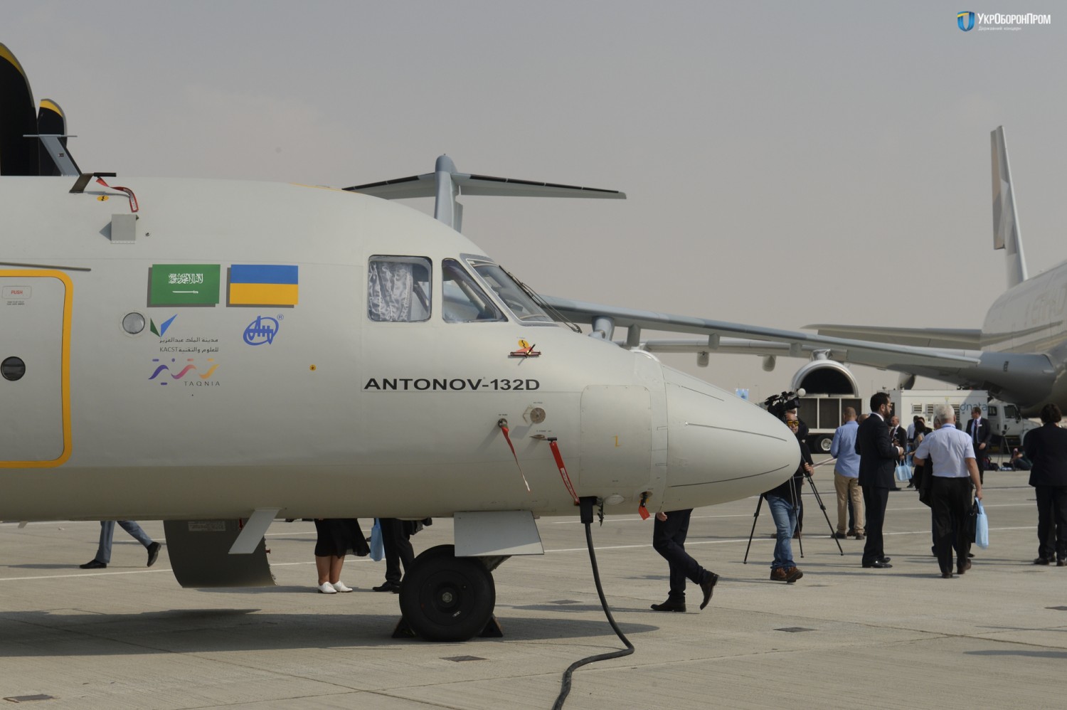 Dubai Airshow 2017 – підготовка до серійного виробництва Ан-132, фурор Ан-70 та інші стратегічні домовленості підприємств 