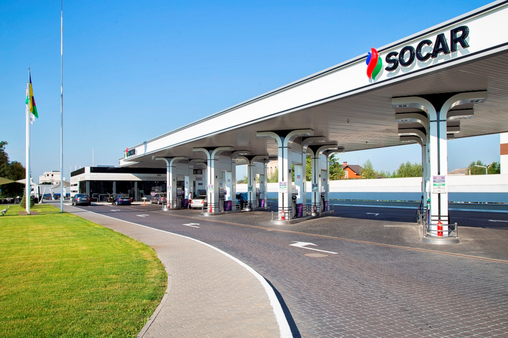 SOCAR підбив підсумки впровадження швидких зарядних станцій