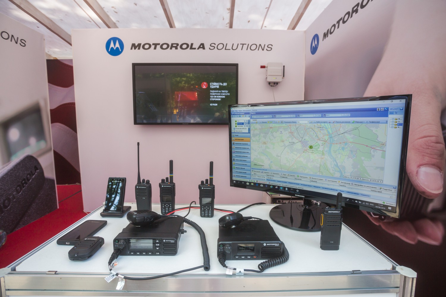 На АГРО-2019 Motorola Solutions представила системи MOTOTRBO™ для підвищення безпеки, ефективності та продуктивності аграріїв