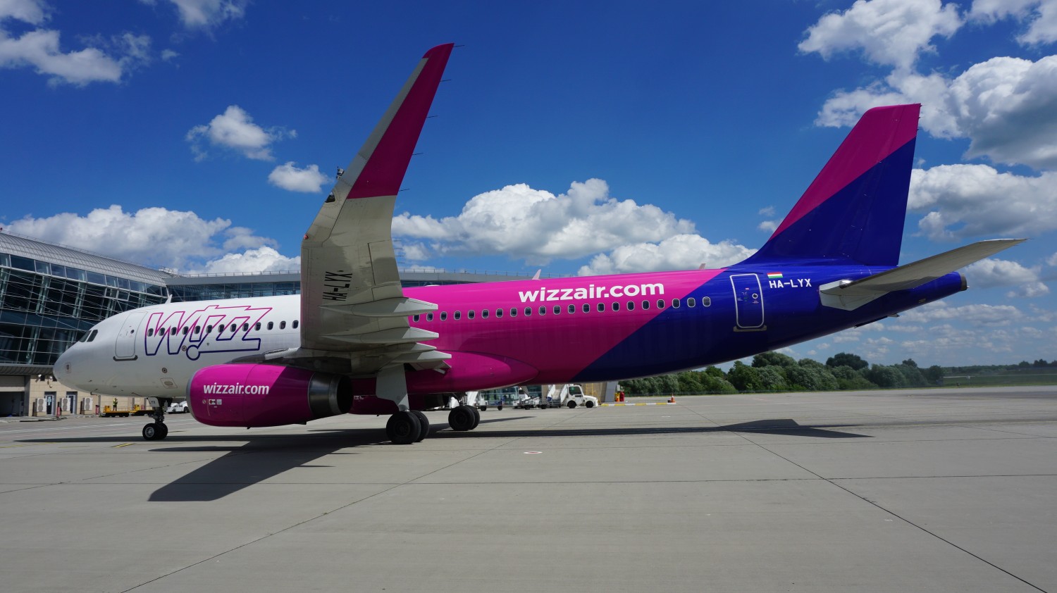Wizz Air відкрила другу базу в Україні